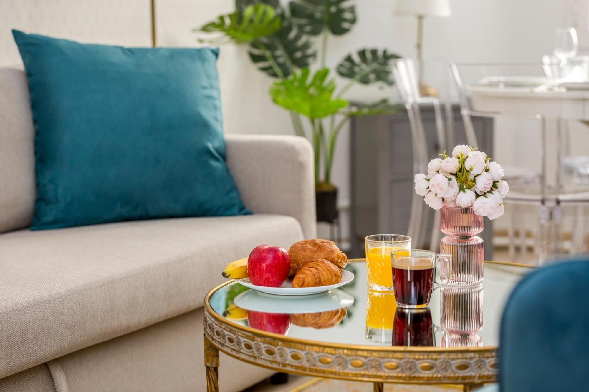 Cozy Apartment - Champs Elysees - Wagram Париж Экстерьер фото