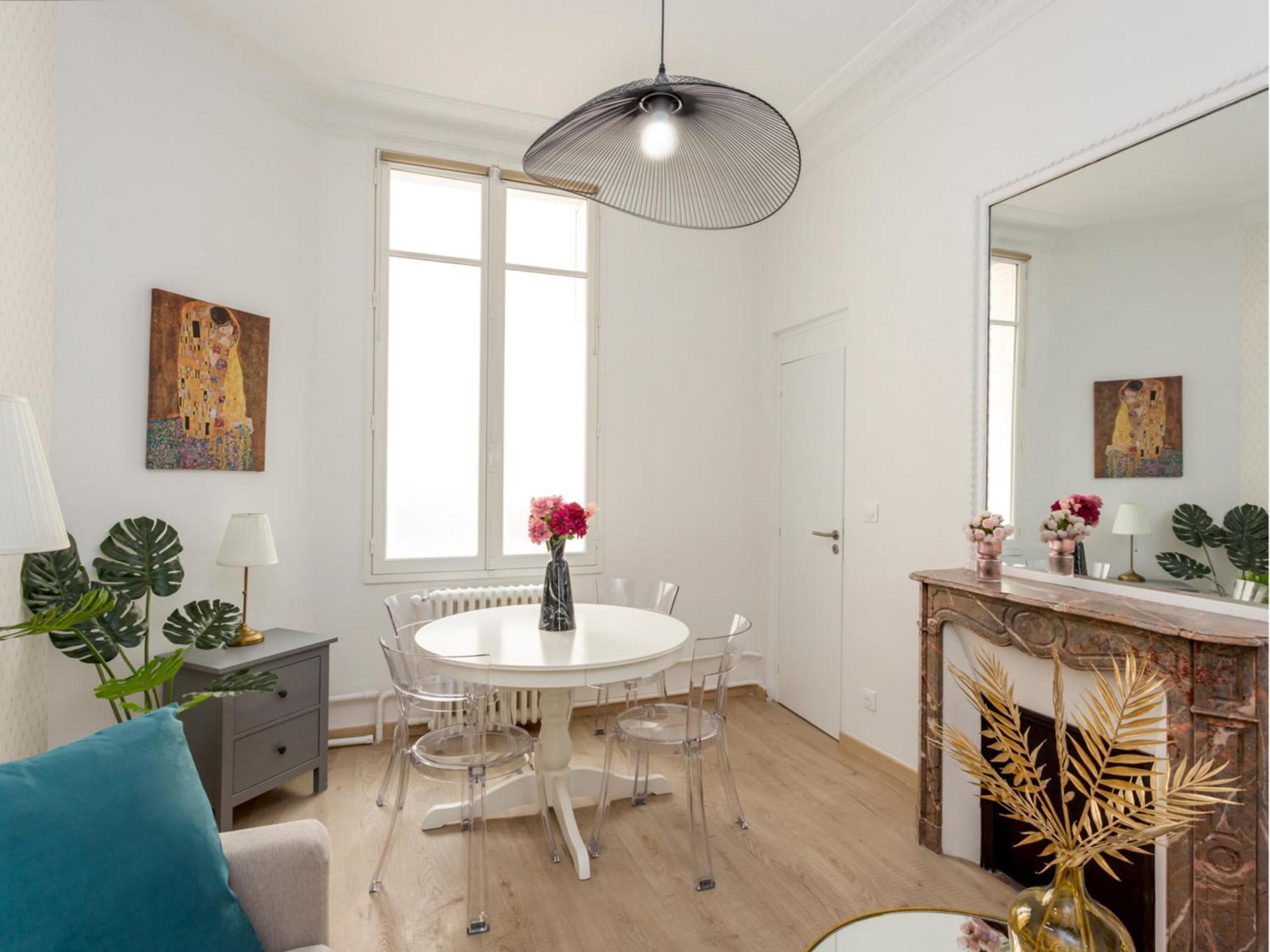 Cozy Apartment - Champs Elysees - Wagram Париж Экстерьер фото